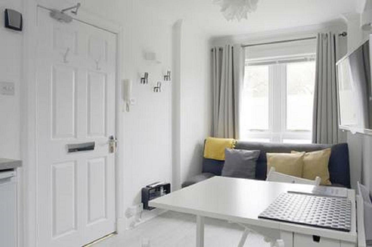 Park View Studio Walking Distance To Royal Mile Lejlighed Edinburgh Eksteriør billede