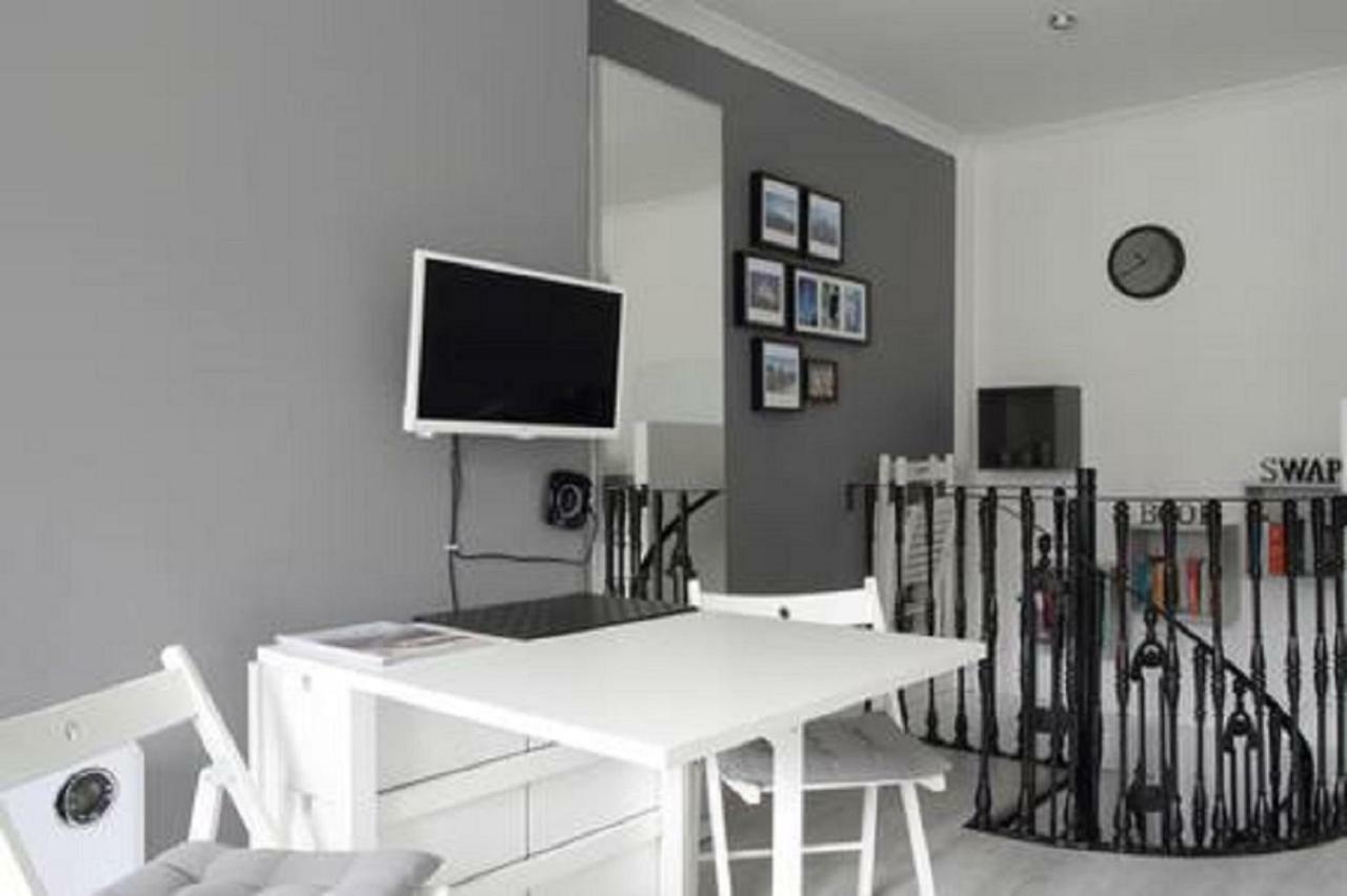 Park View Studio Walking Distance To Royal Mile Lejlighed Edinburgh Eksteriør billede